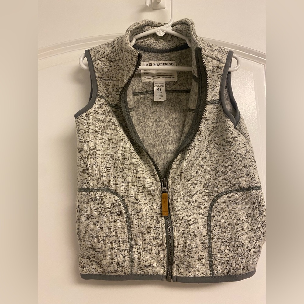 Carters 4T vest.